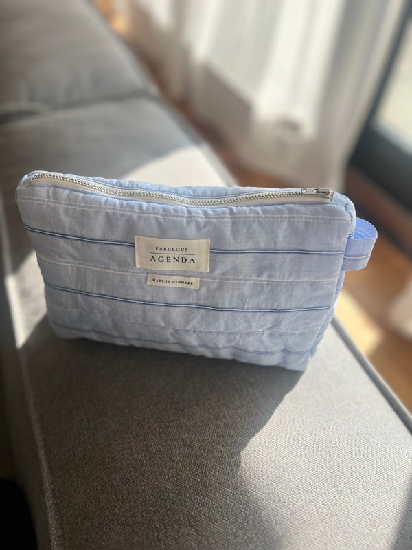 Pouch- light blue stripe
